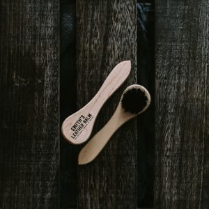 HORSE HAIR DAUBER BRUSH